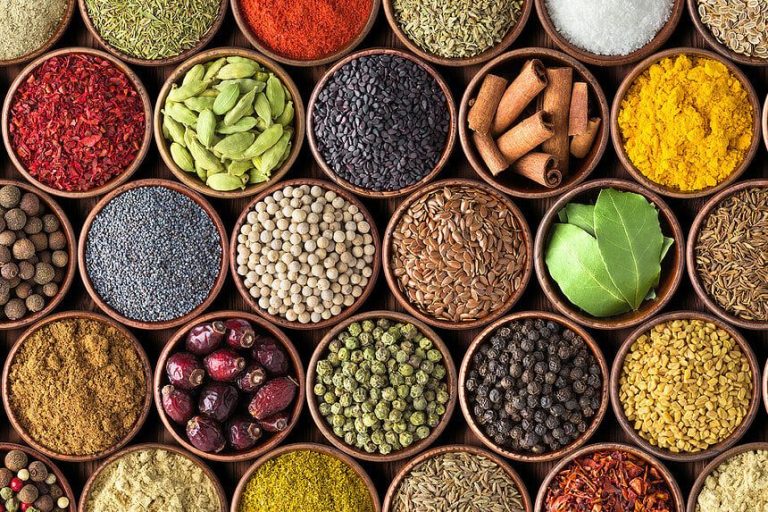 Best Organic Seasonings to Enhance Your Meals